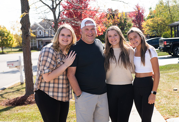 Bryan Szymczak and daughters.jpg